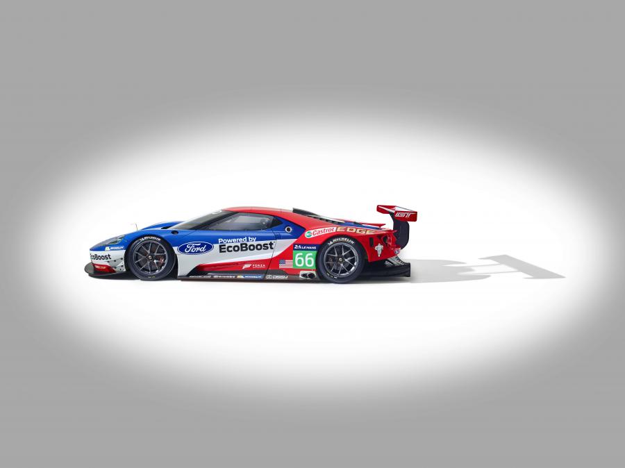  Ford GT Race Car 2016 года  (фото 19 из 46)
